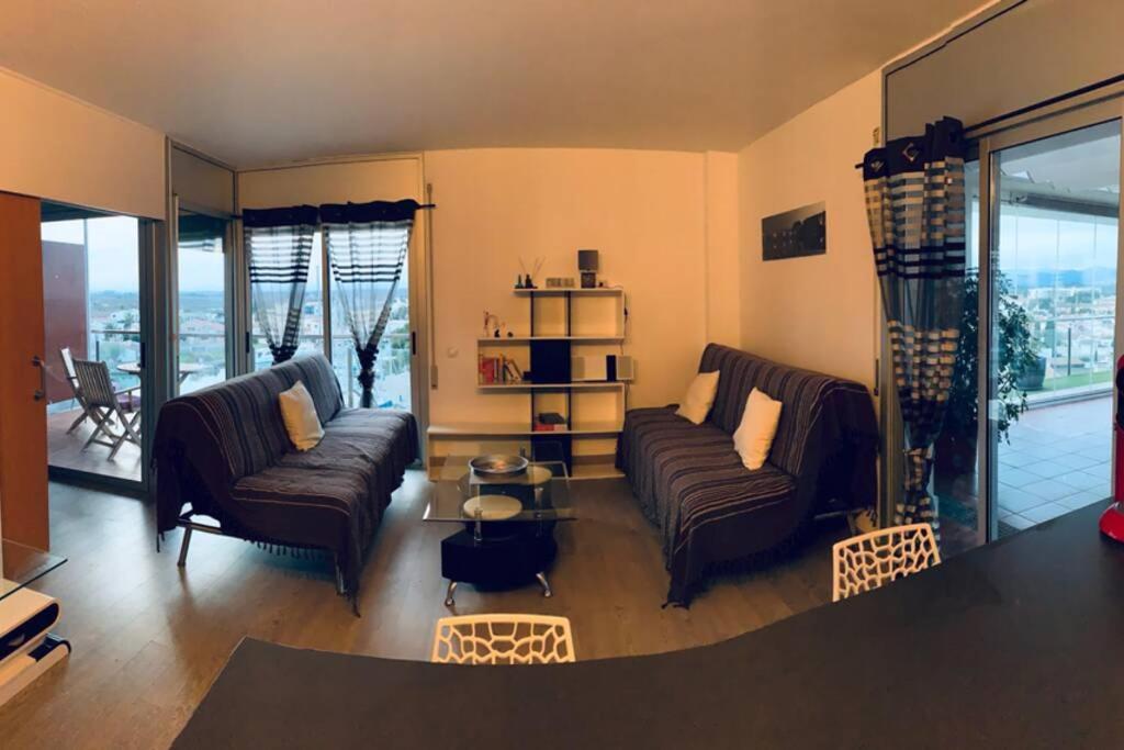 Les Marines Apartment Росес Екстериор снимка